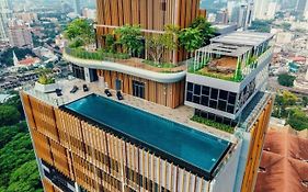 Ceylonz Suites Klcc By Twin Tower View